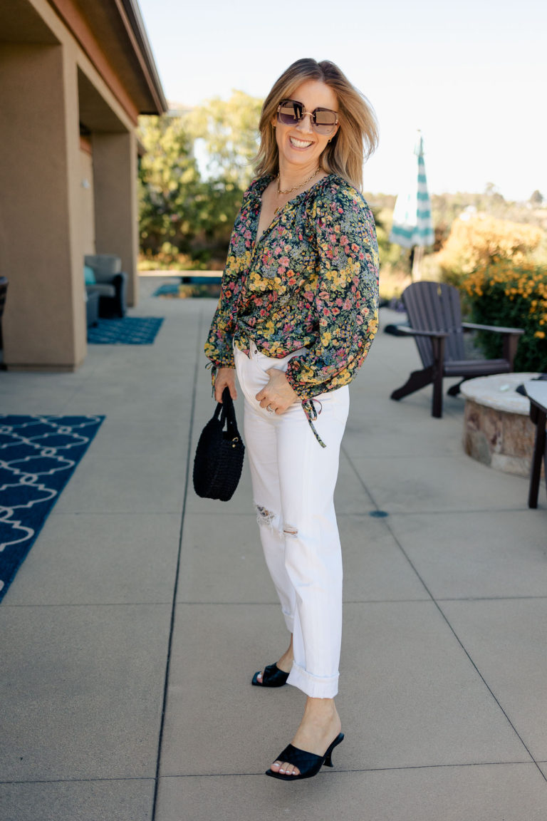 A Sunny Floral Top to Wear With All The Things!