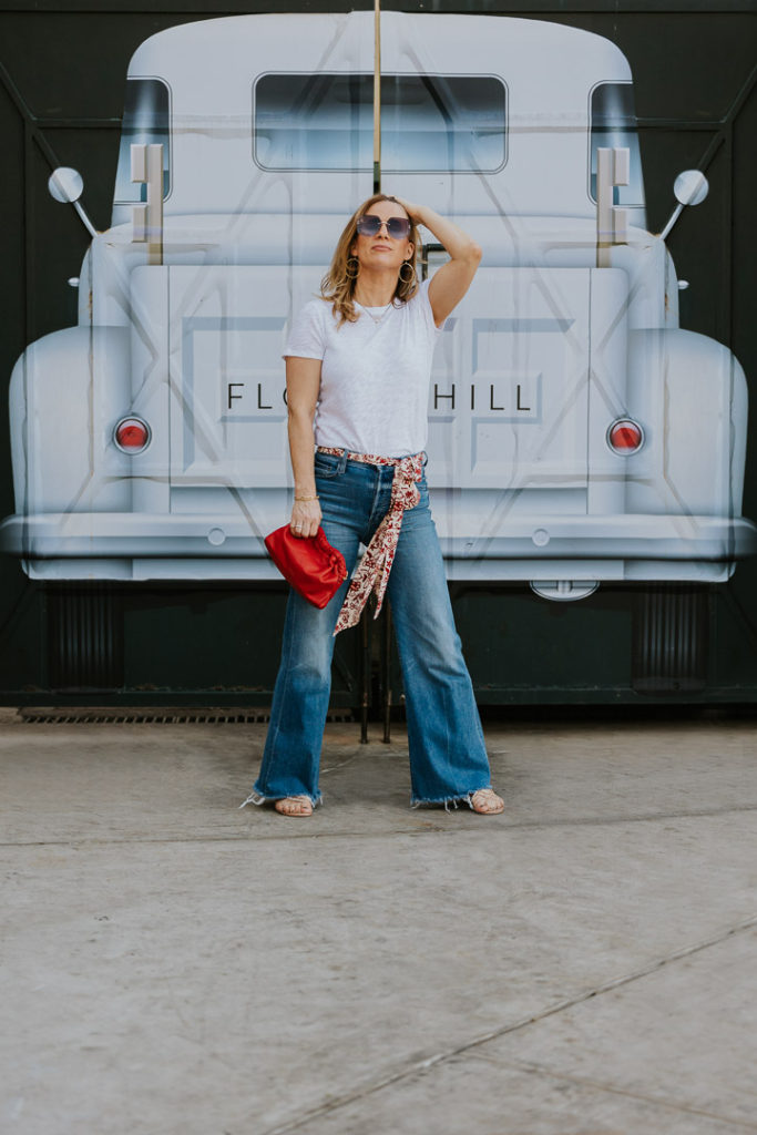 MOTHER Roller Jeans – The 1 Pair I Can’t Live Without!