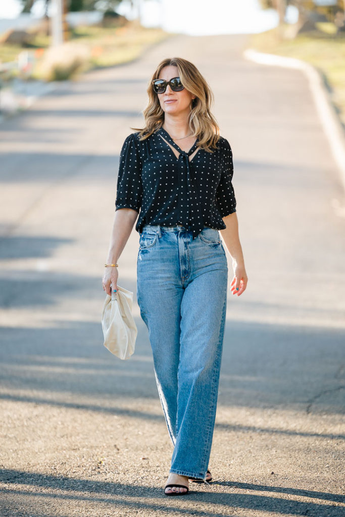 What To Wear With Wide Leg Jeans - MOTHER Tunnel Vision Sneak
