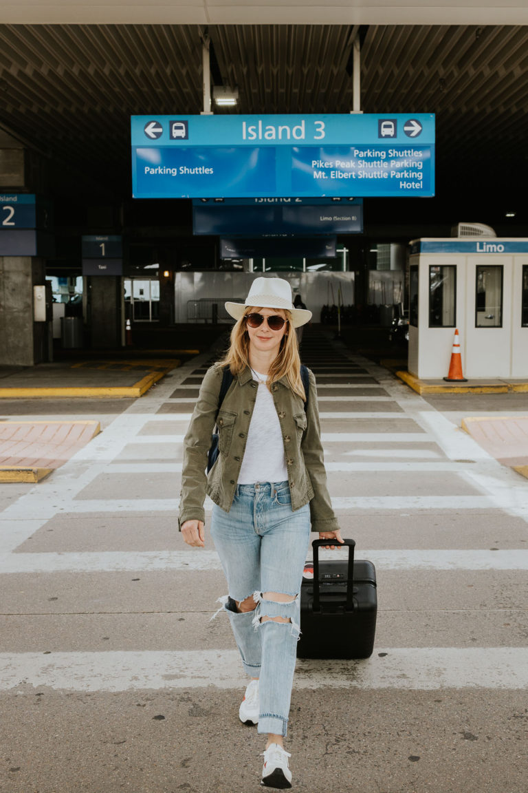 A No-Fail Travel Outfit + My Travel Essentials